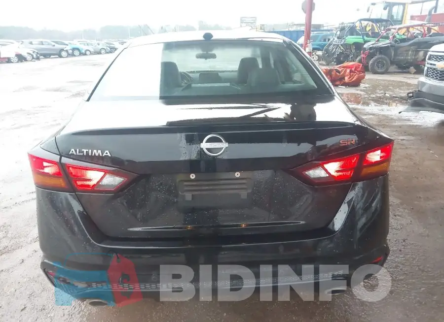 1N4BL4CV9PN350762 Photo# 16