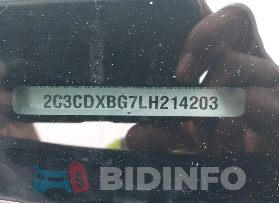 2C3CDXBG7LH214203 Photo# 9