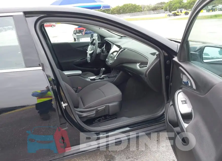 1G1ZD5ST5LF108169 Photo# 5