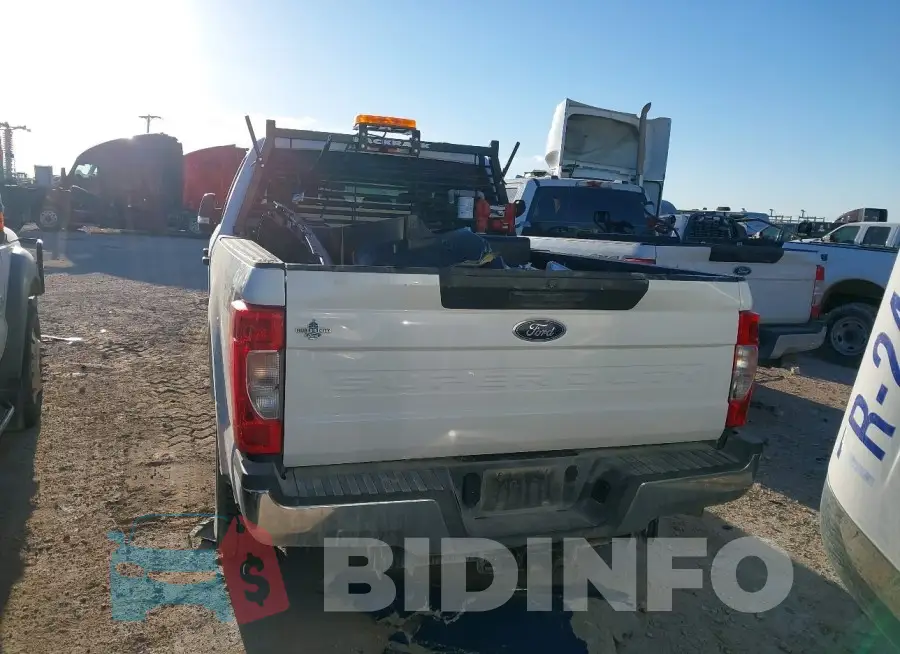1FT7W2B68NEE67493 Photo# 16