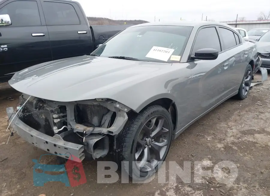 2C3CDXBGXKH588285 Photo# 2