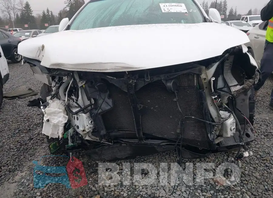 2T2BK1BA4FC324822 Photo# 6