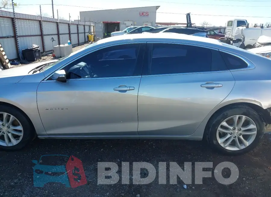 1G1ZD5ST3JF139997 Photo# 15