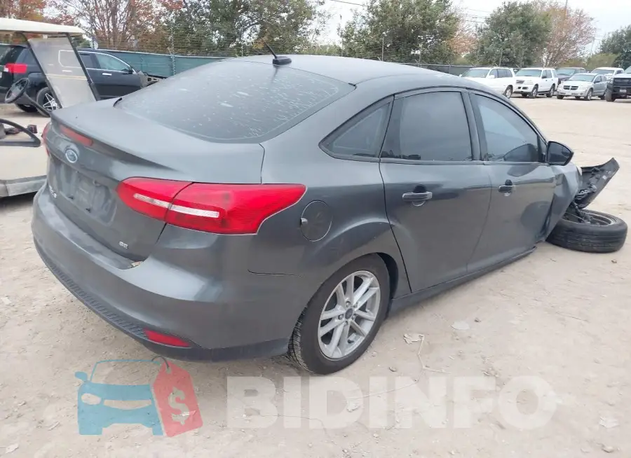 1FADP3F2XJL204043 Photo# 4