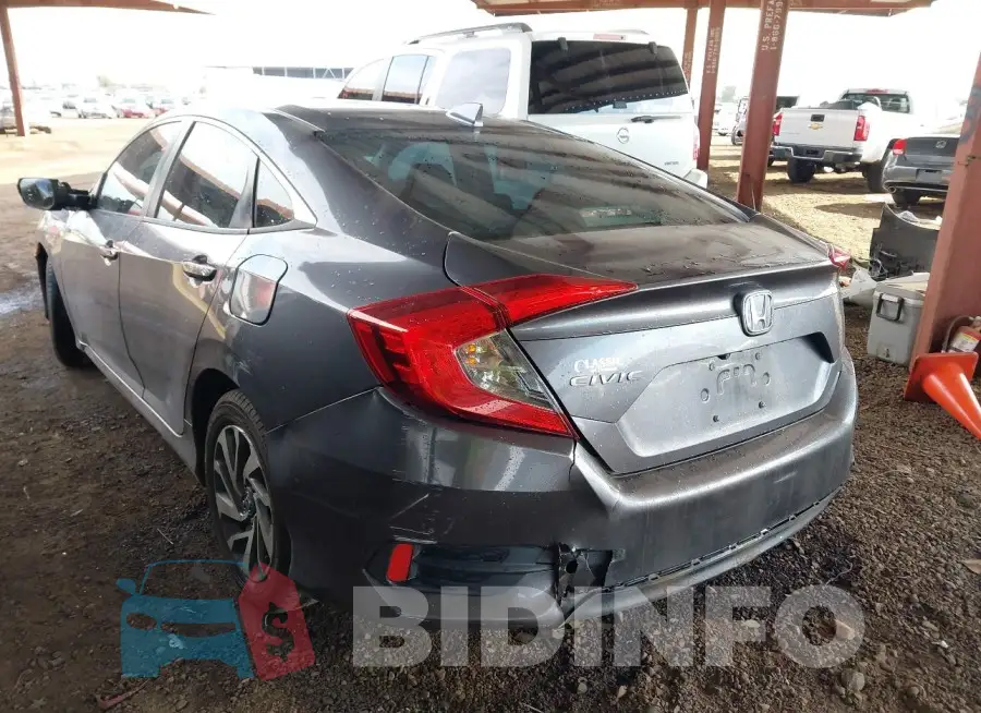 19XFC2F70HE030944 Photo# 3