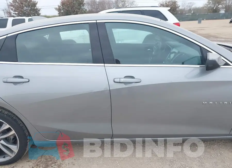 1G1ZD5ST0PF212882 Photo# 13