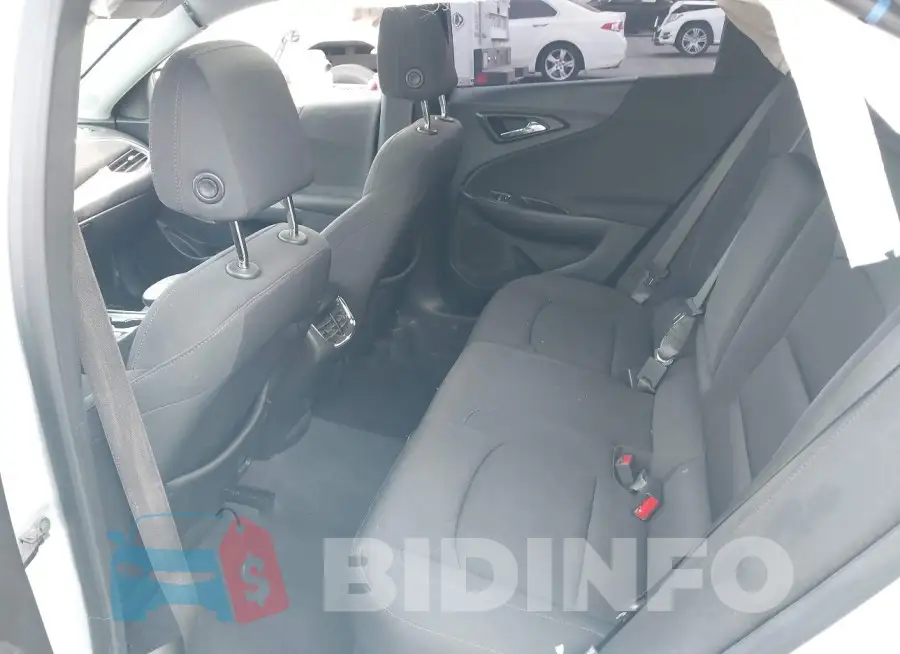 1G1ZD5STXLF063696 Photo# 8