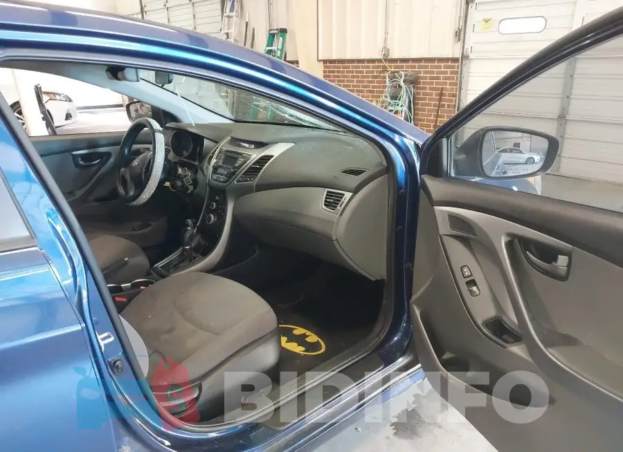 5NPDH4AE8GH691173 Photo# 5