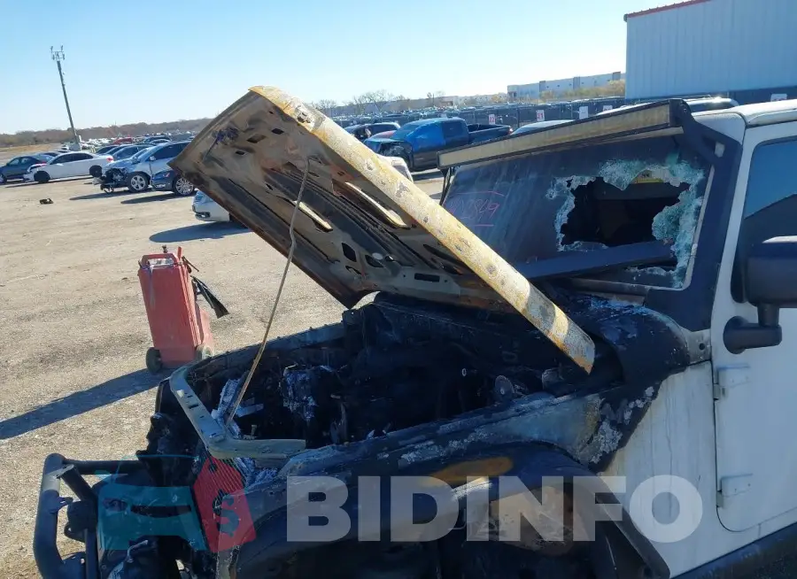 1C4BJWFG8FL537218 Photo# 6