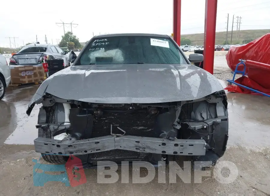 2C3CDXHG8JH142254 Photo# 13