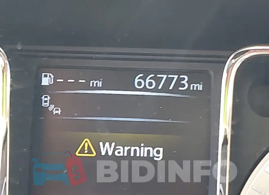 1N6AA1C82HN553608 Photo# 15
