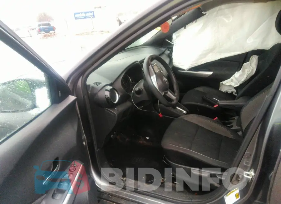 3N1CP5CU3KL543159 Photo# 5