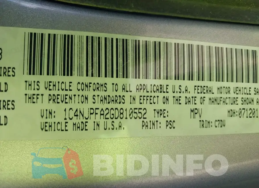 1C4NJPFA2GD810552 Photo# 9