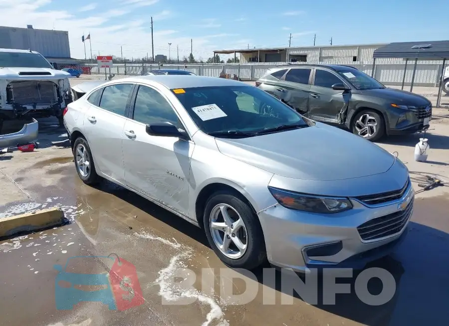 1G1ZB5ST4HF155108 Photo# 1