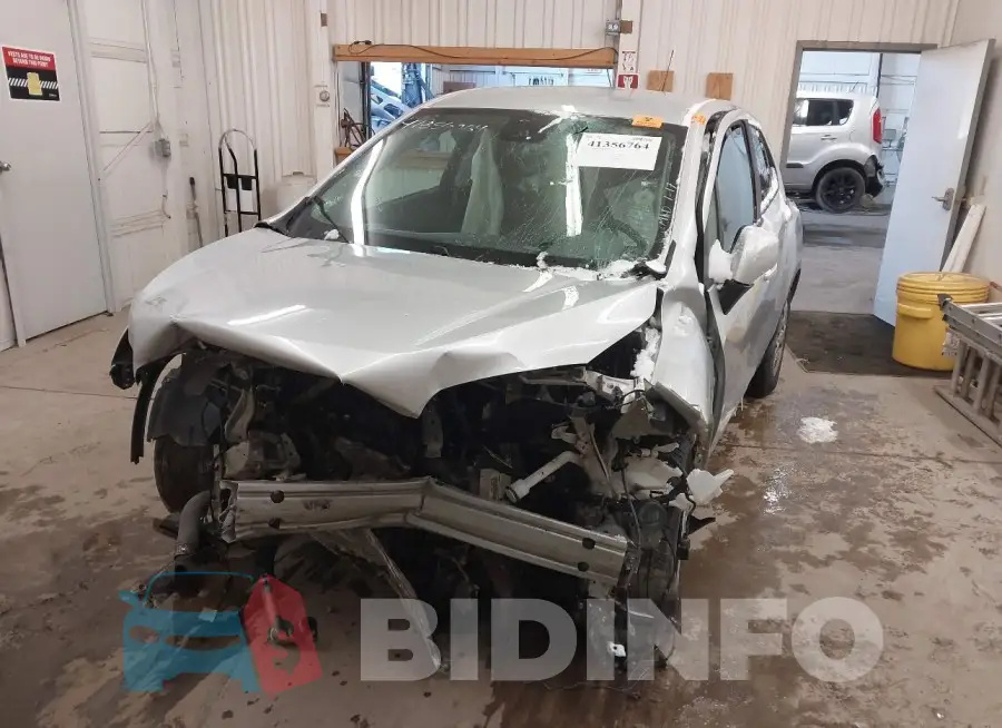 3GNCJKSB2GL266743 Photo# 2