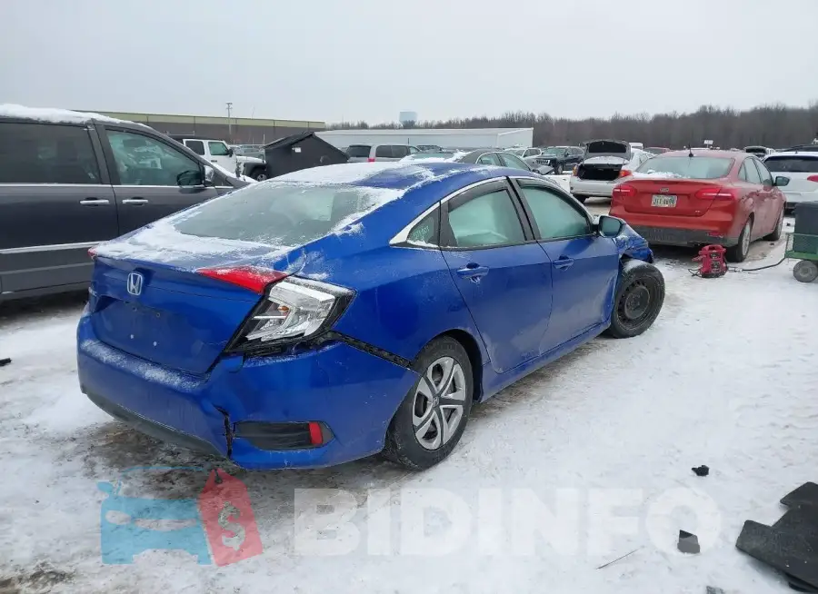 2HGFC2F54JH561784 Photo# 4