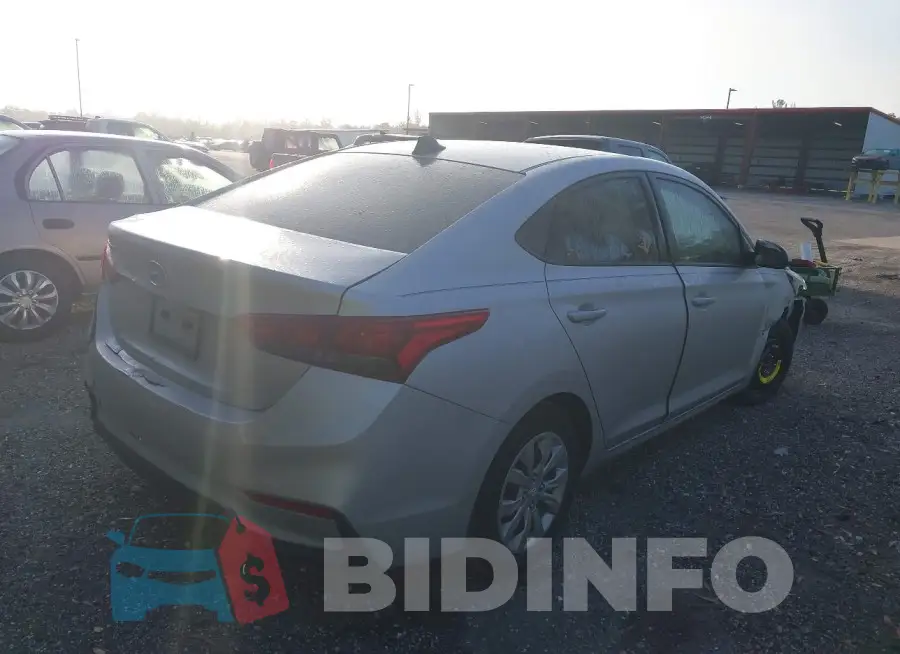 3KPC24A67ME132512 Photo# 4