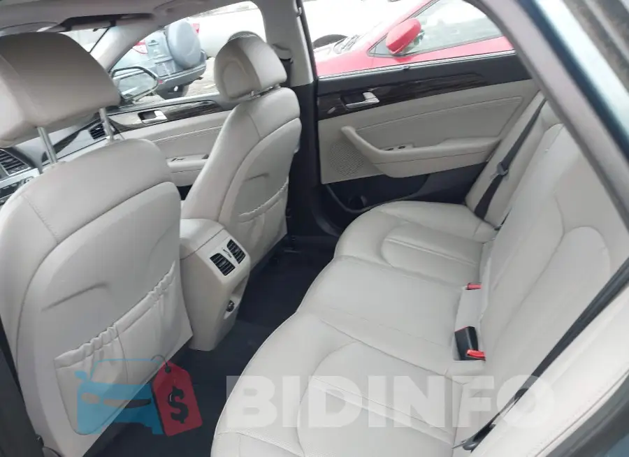 KMHE34L15GA008247 Photo# 8
