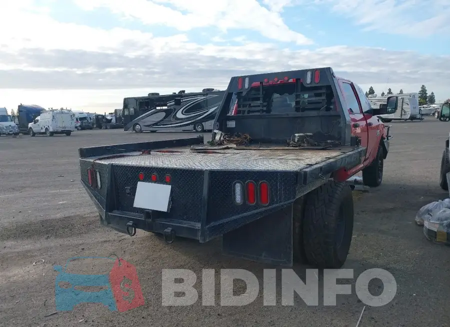 3C63RRGLXFG644642 Photo# 4