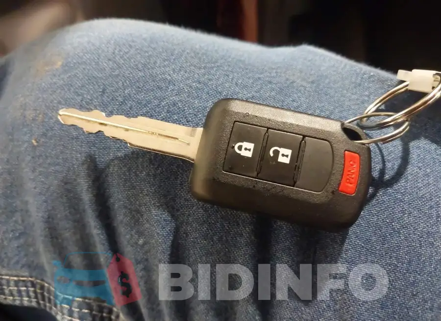 ML32FUFJ6RHF07178 Photo# 11