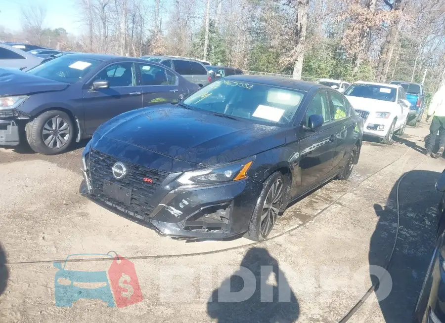 1N4BL4CV9PN300802 Photo# 2