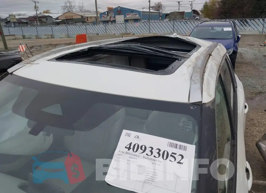 5N1BT3BB4PC861279 Photo# 6