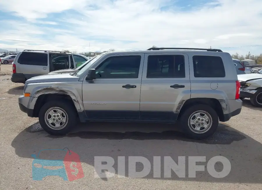1C4NJPBB6FD285864 Photo# 14