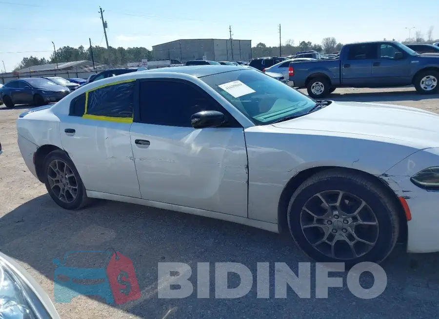 2C3CDXJG4GH286693 Photo# 13