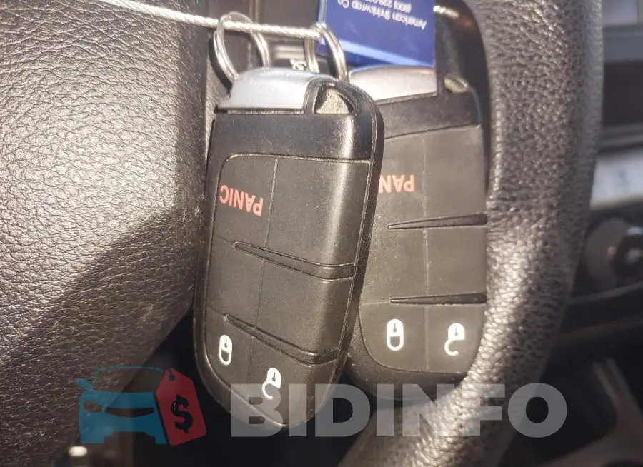 3C4PDCAB2GT101199 Photo# 11