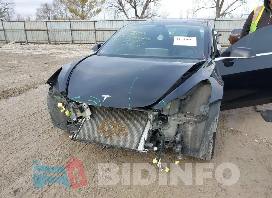 5YJ3E1EB9LF786823 Photo# 6