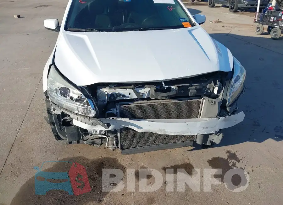 1G11D5SL9FF276897 Photo# 6