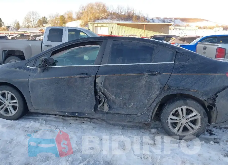 1G1BE5SM5G7272514 Photo# 14