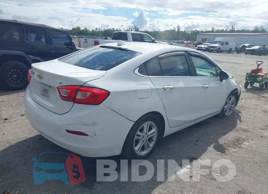 1G1BE5SM6J7224334 Photo# 4