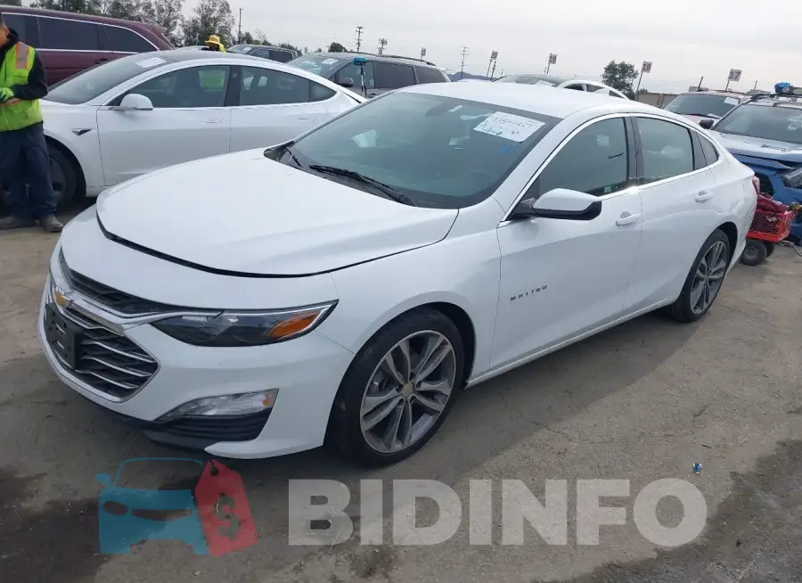 1G1ZD5ST6NF195020 Photo# 2