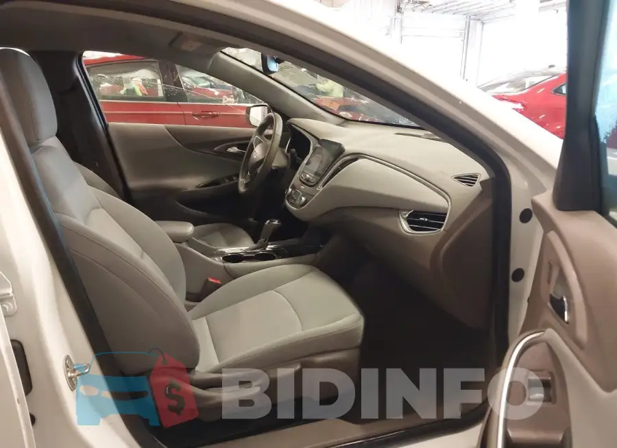 1G1ZE5ST2HF212946 Photo# 5