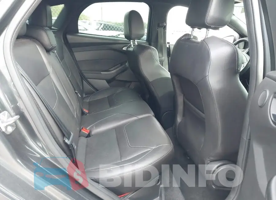 1FADP3L97JL299632 Photo# 8