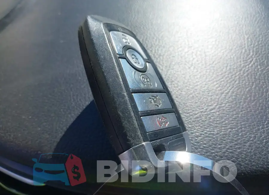 3FA6P0K9XHR168151 Photo# 11