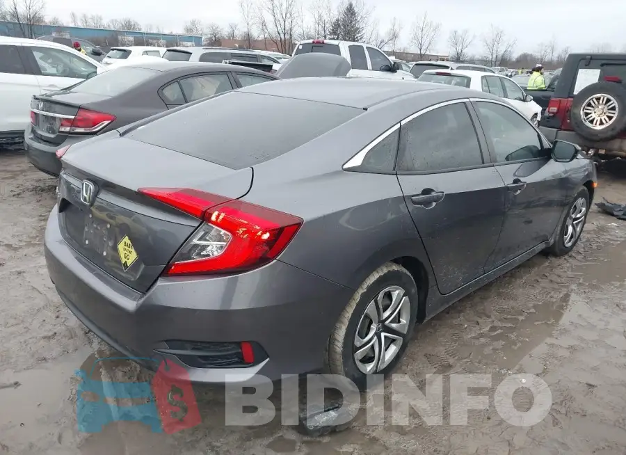 19XFC2F53HE074886 Photo# 4