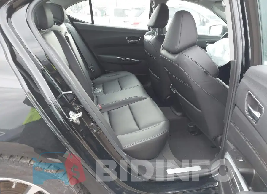 19UUB2F30LA005627 Photo# 8