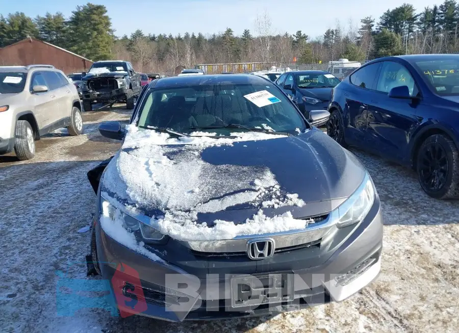 19XFC2F52HE223370 Photo# 12