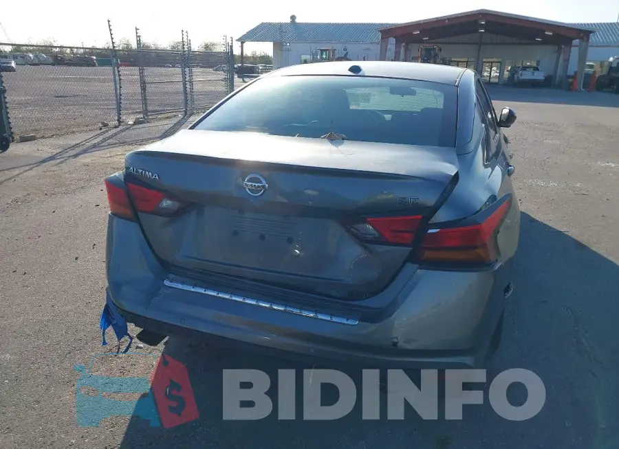 1N4BL4CV4LN315542 Photo# 16