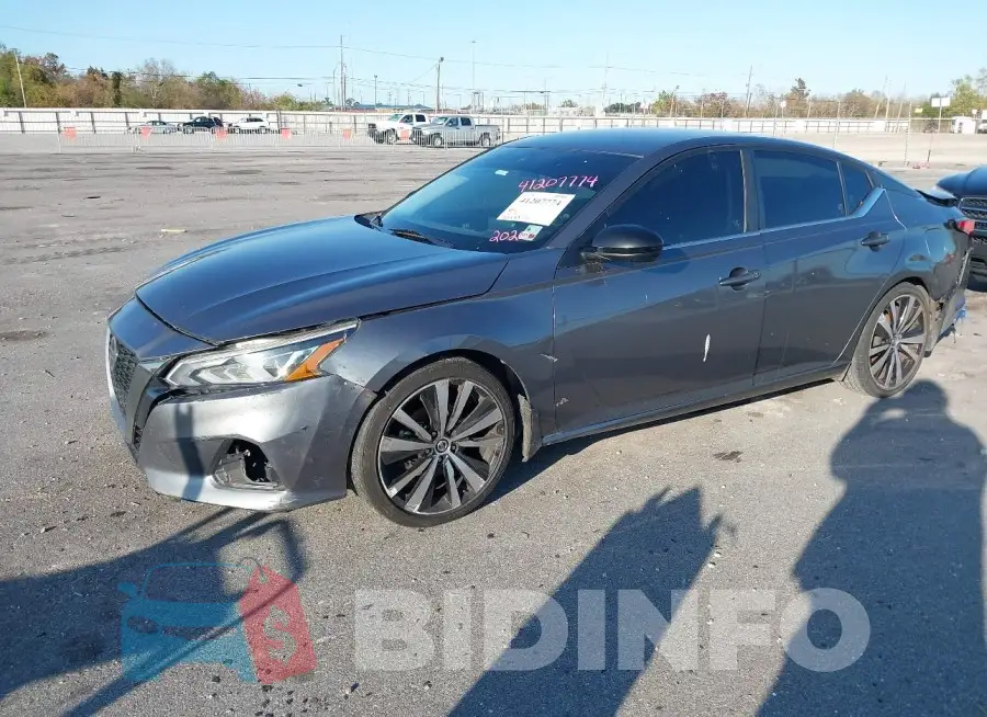 1N4BL4CV4LN315542 Photo# 2