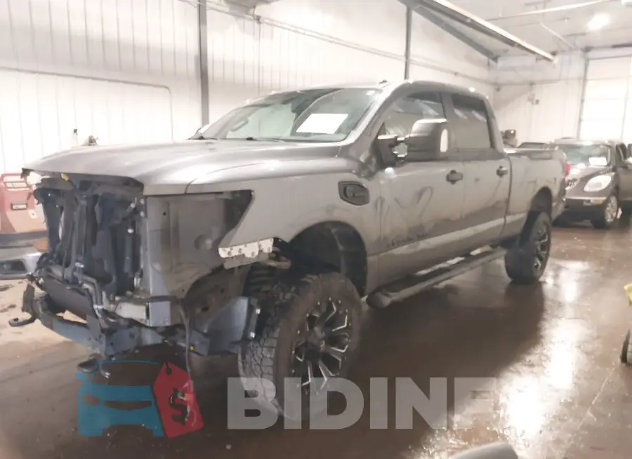 1N6BA1F45JN524882 Photo# 2