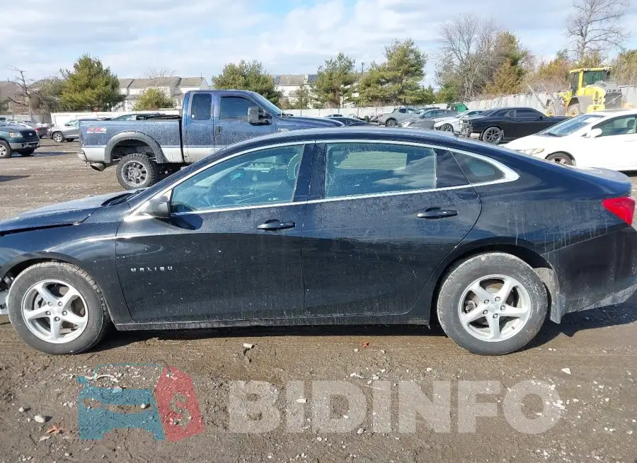 1G1ZB5ST3HF233992 Photo# 14