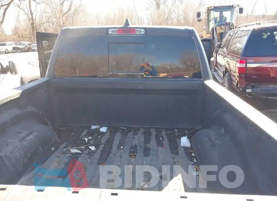 1C6SRFFT9LN102575 Photo# 17