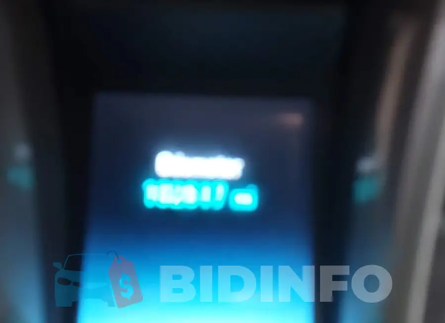 1G11F5SL4FF265932 Photo# 7