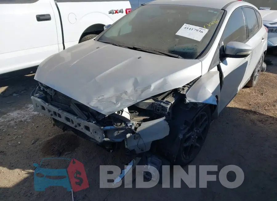 1FADP3K20GL339613 Photo# 6