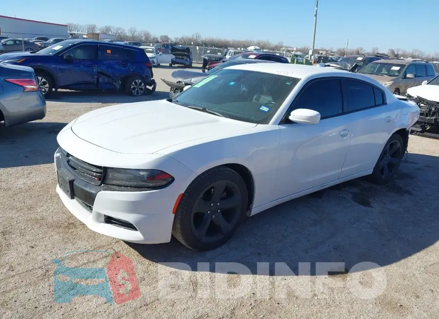 2C3CDXHG6FH742021 Photo# 2