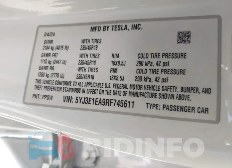 5YJ3E1EA9RF745611 Photo# 9