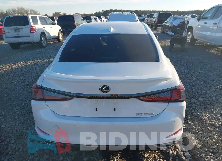 58AJZ1B18PU152962 Photo# 16